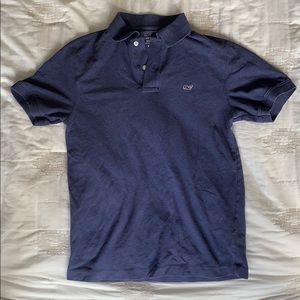 An extra small vineyard vines polo shirt
